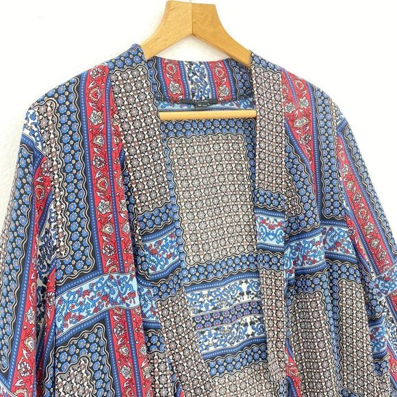 Tahari Bohemian Floral Printed Kimono - Picture 3 of 5